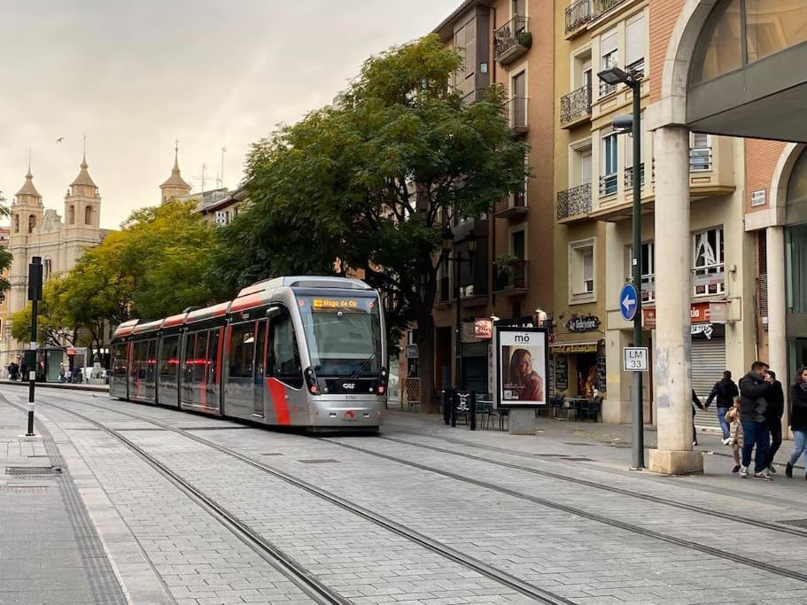 Acogedor Apartamento Con Acabados Primera Calidad Zaragoza Dış mekan fotoğraf